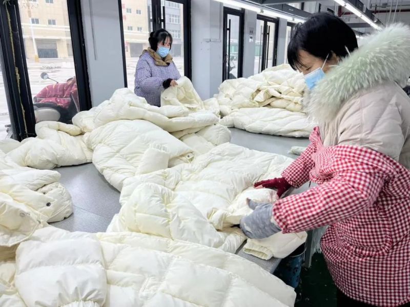 三大基地撬動百億產(chǎn)業(yè)，穰東針織服裝何以一路“繁花”？